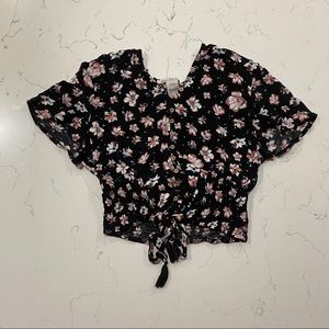 American Rag black floral top